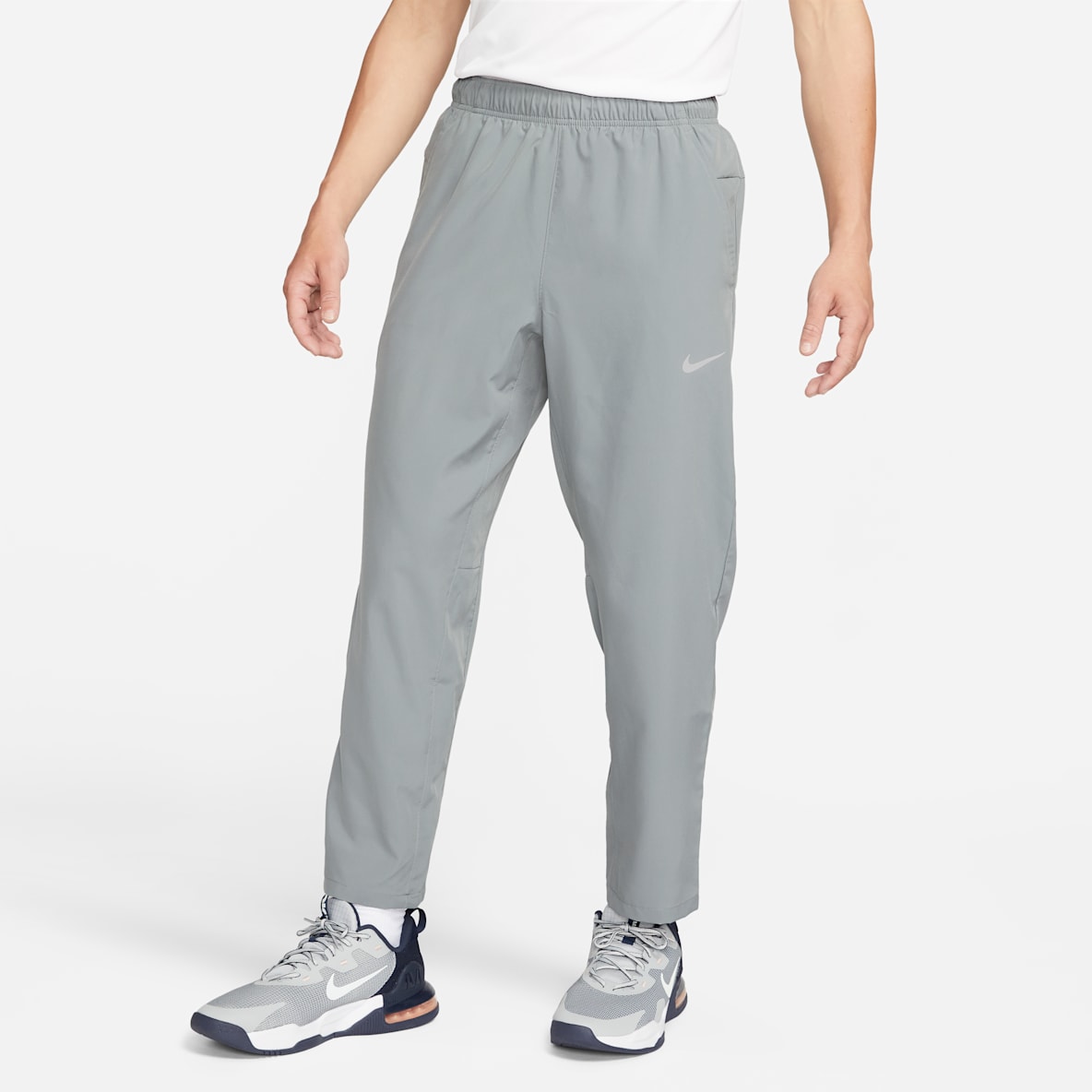 Nike Form Men's Dri-FIT Open-Hem Versatile Trousers
