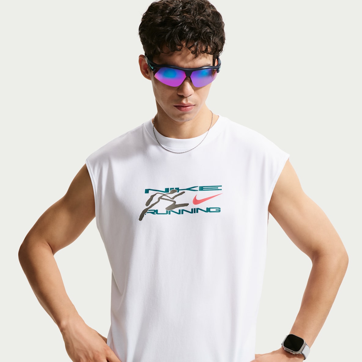 Nike เสื้อยืดวิ่งแขนกุดผู้ชาย Dri-FIT