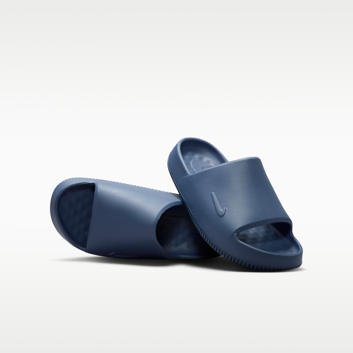 Nike Calm 2.0 Big Kids' Slides