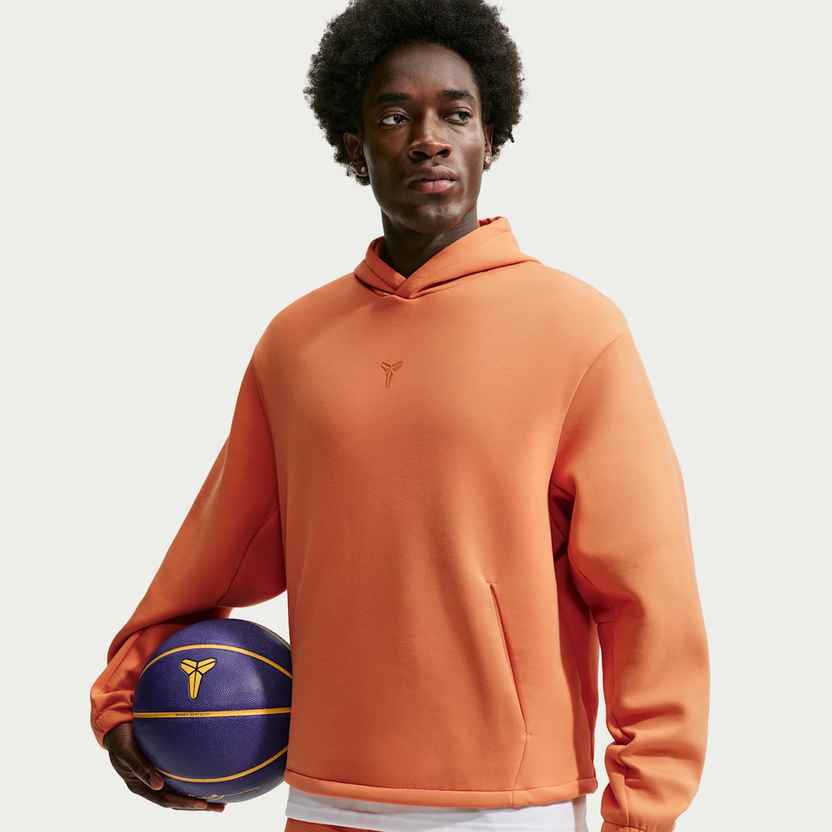 Kobe Men's Nike Dri-FIT Pullover Basketball Hoodie