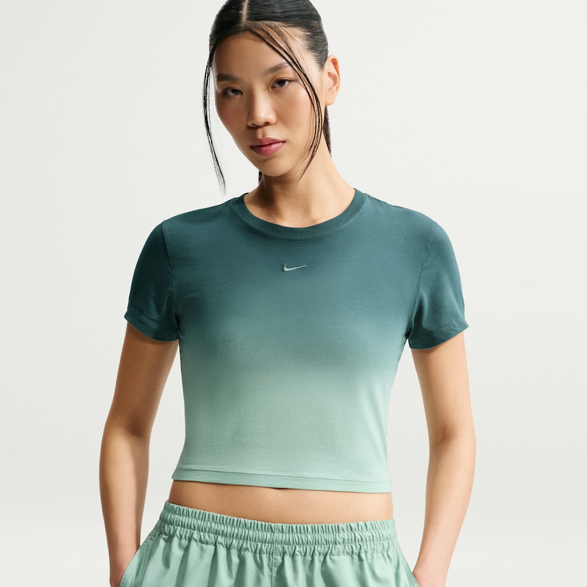 Nike Sportswear Chill Knit Women's Slim Cropped T-Shirt