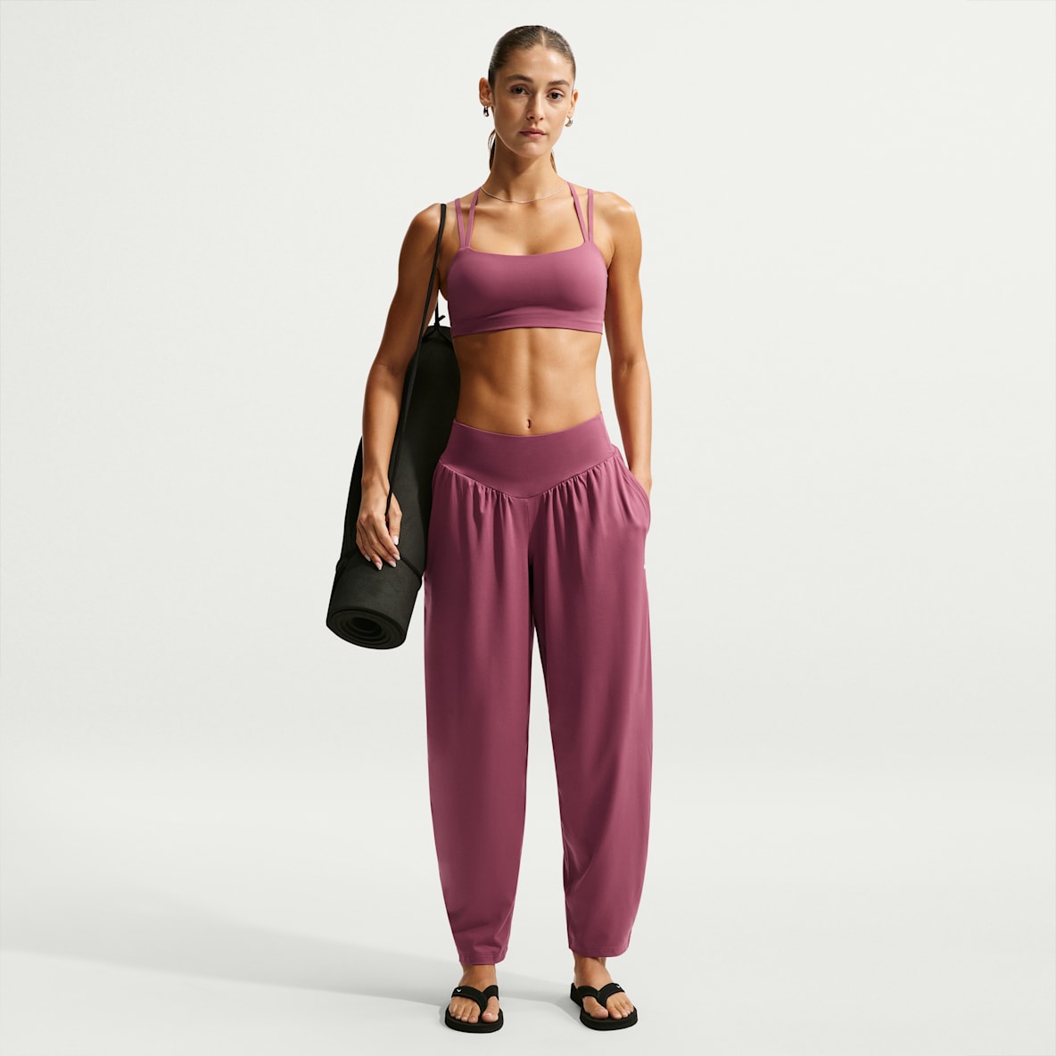 Nike One Relaxed Women's Dri-FIT Pants