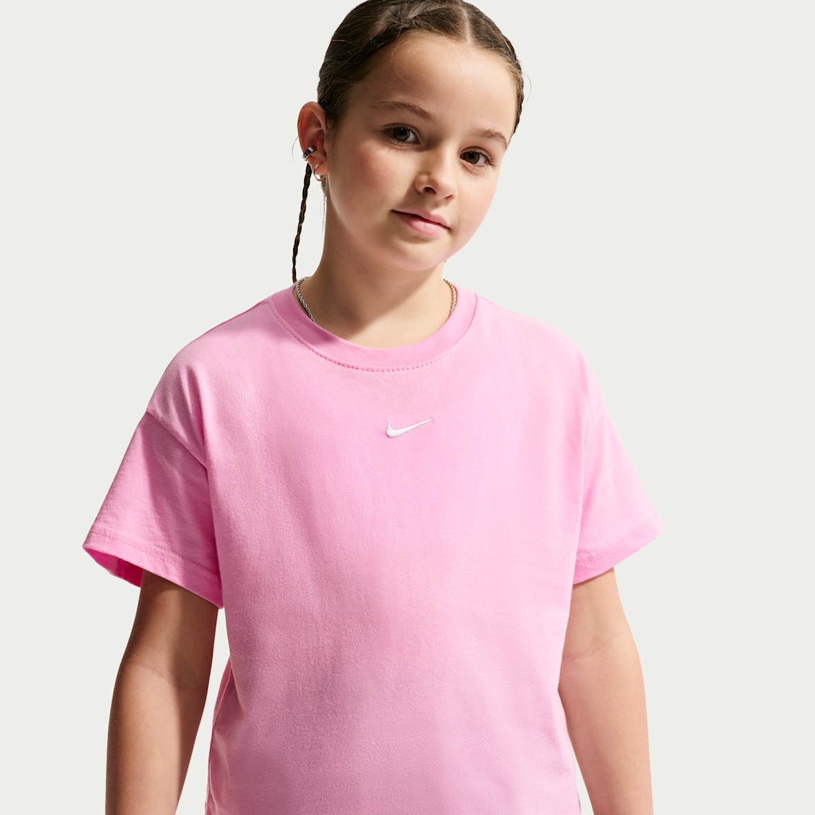 Nike Sportswear Essential T-shirt för ungdom (tjejer)