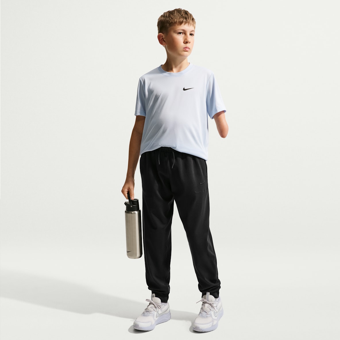 Nike Primary Nano Joggers Dri-FIT UV para niño talla grande