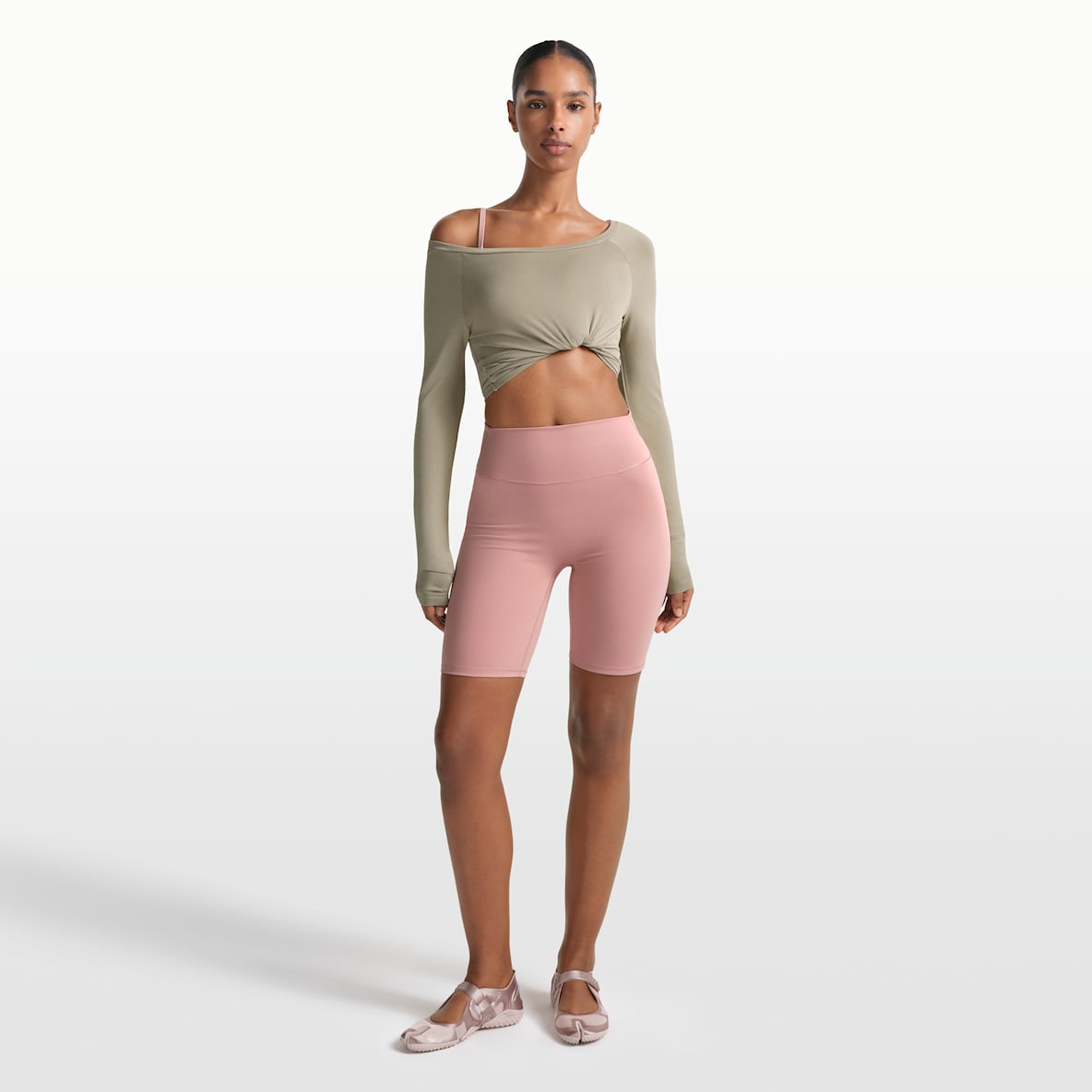 NikeSKIMS Matte Women's High-Waisted 7" Biker Shorts