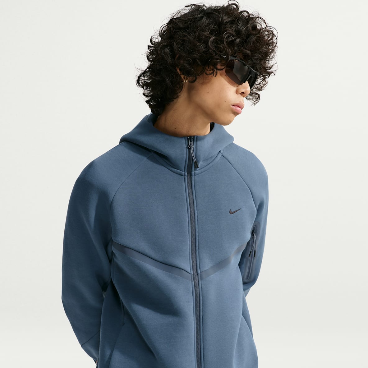 Nike Tech Chamarra de tejido Fleece con detalles de diseño reflejante Windrunner de cierre completo para hombre