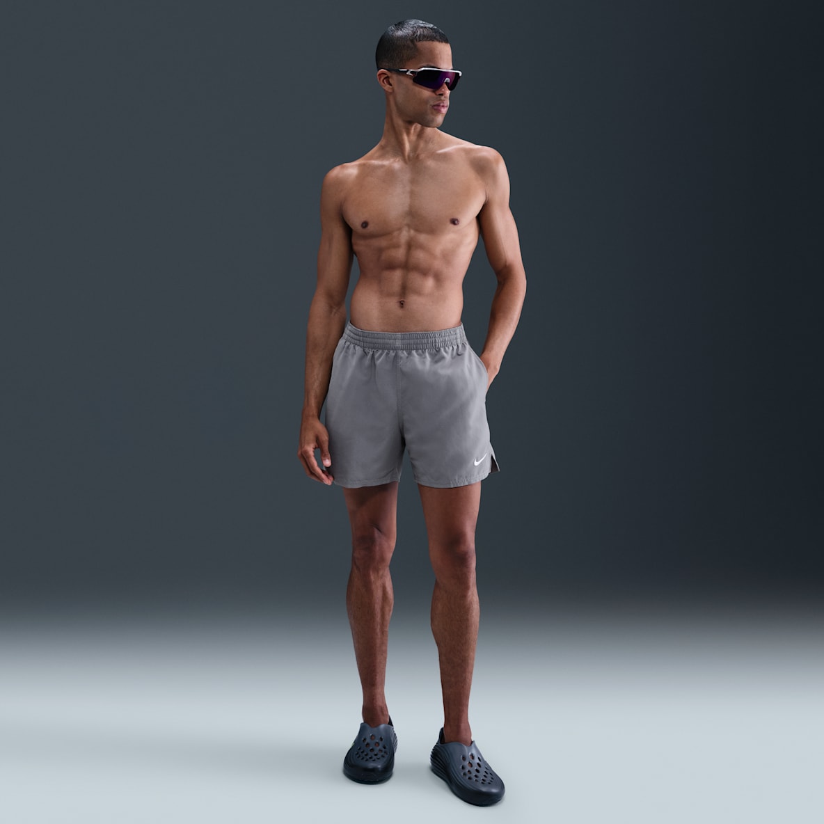 Natación Nike Breaker Essential Shorts Volley de 13 cm con forro de ropa interior para hombre