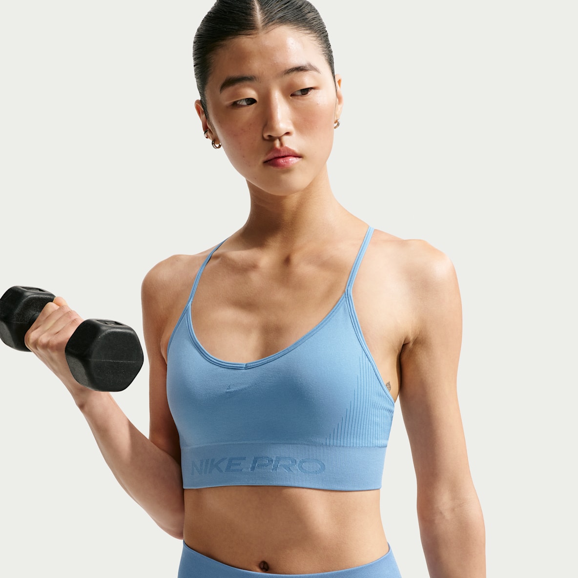 나이키 프로 심리스 여성 라이트 서포트 패드 스포츠 브라