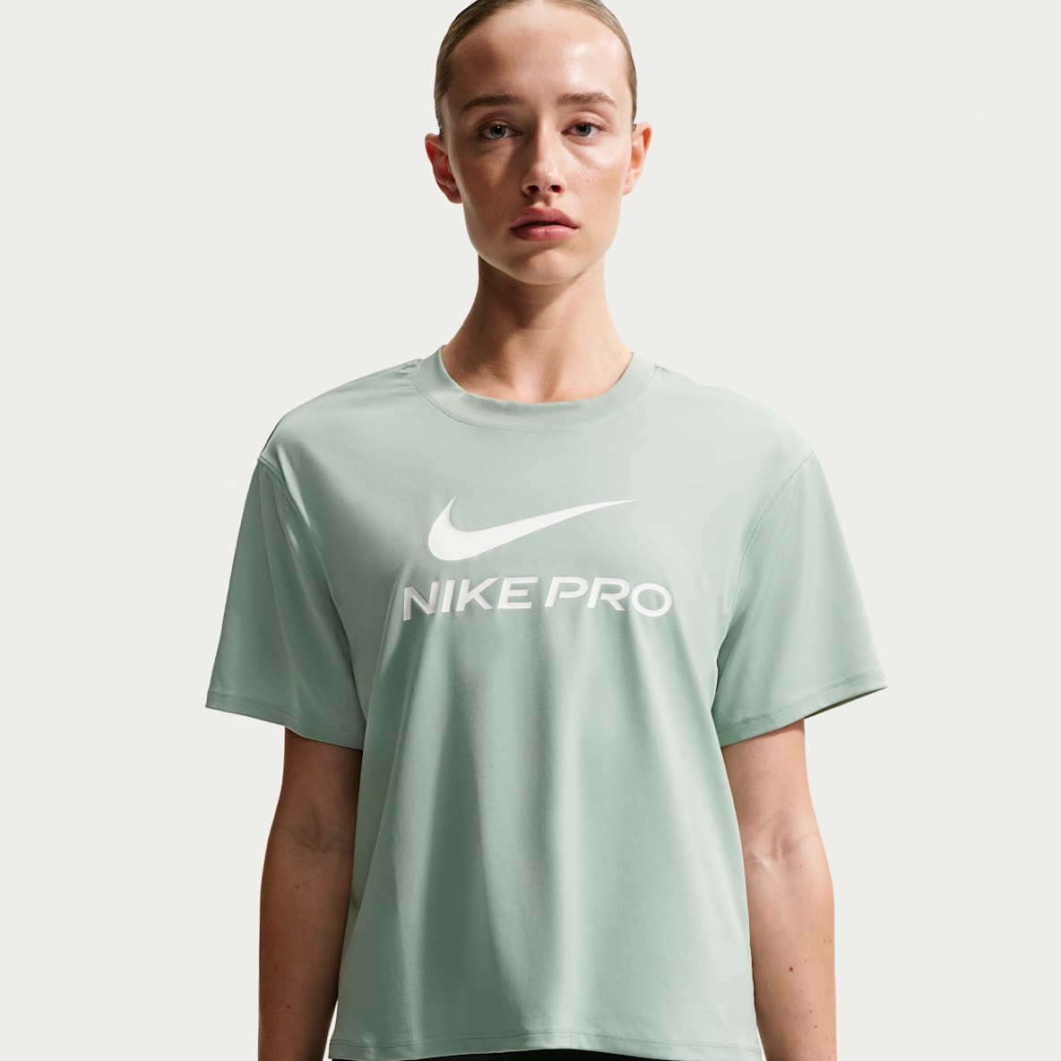 Nike Pro Women's Loose T-Shirt