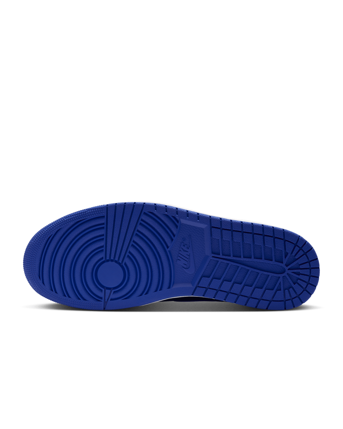 Air Jordan 1 “Royal” official Nike product image 2