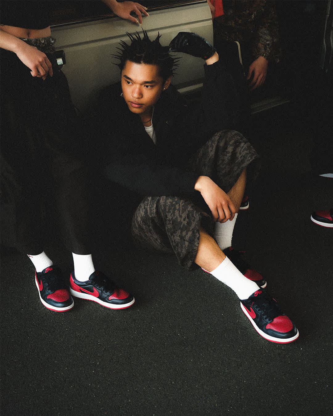 Air Jordan 1 Retro 低筒鞋 OG "Banned" 'Black and Varsity Red' (IW6276-001) 發售日期
