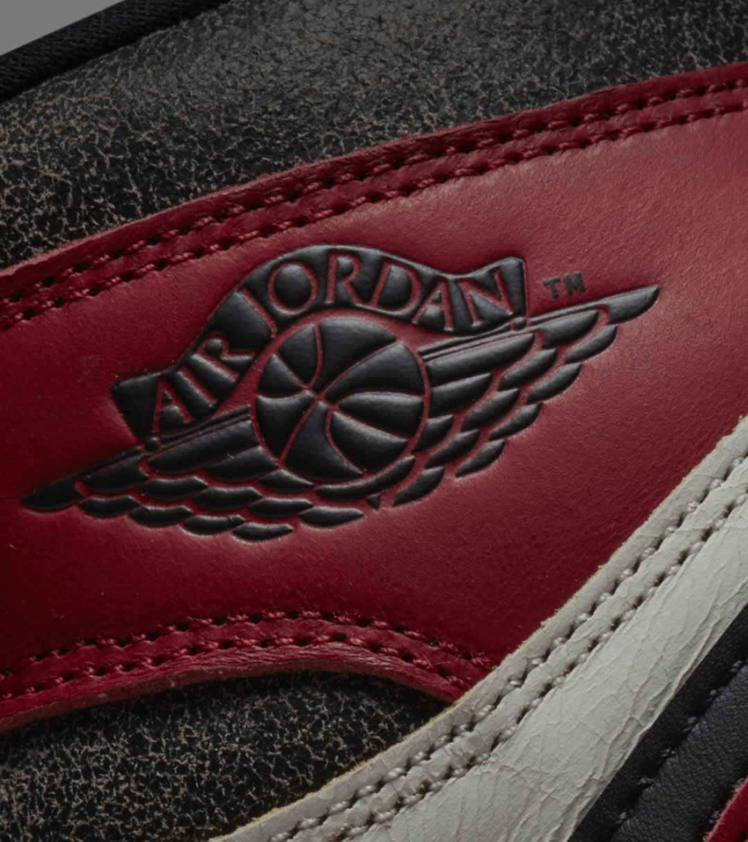 Air Jordan 1 'Chicago' Launch Details