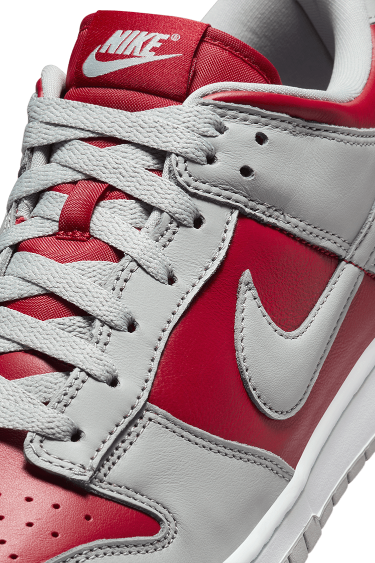dunk low medium grey varsity red