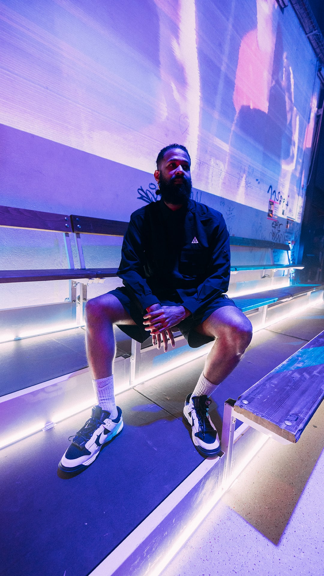 Street SNKRS : AMBUSH Nite Sport 