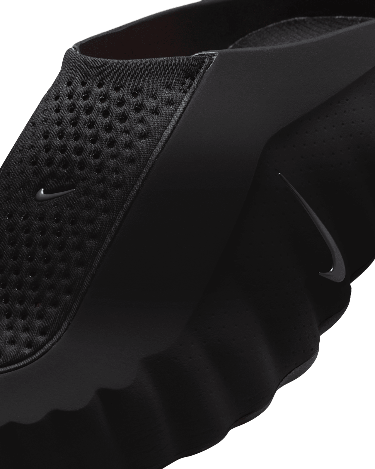 Women's Nike Mind 001 'Black and Hyper Crimson' (HQ4309-001) Release Date
