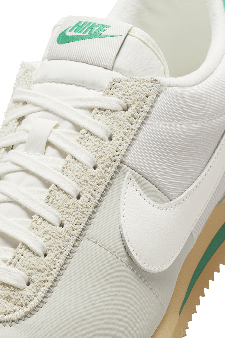 วันเปิดตัว Cortez "Sail and Stadium Green" ผู้หญิง (FZ3967-072)
