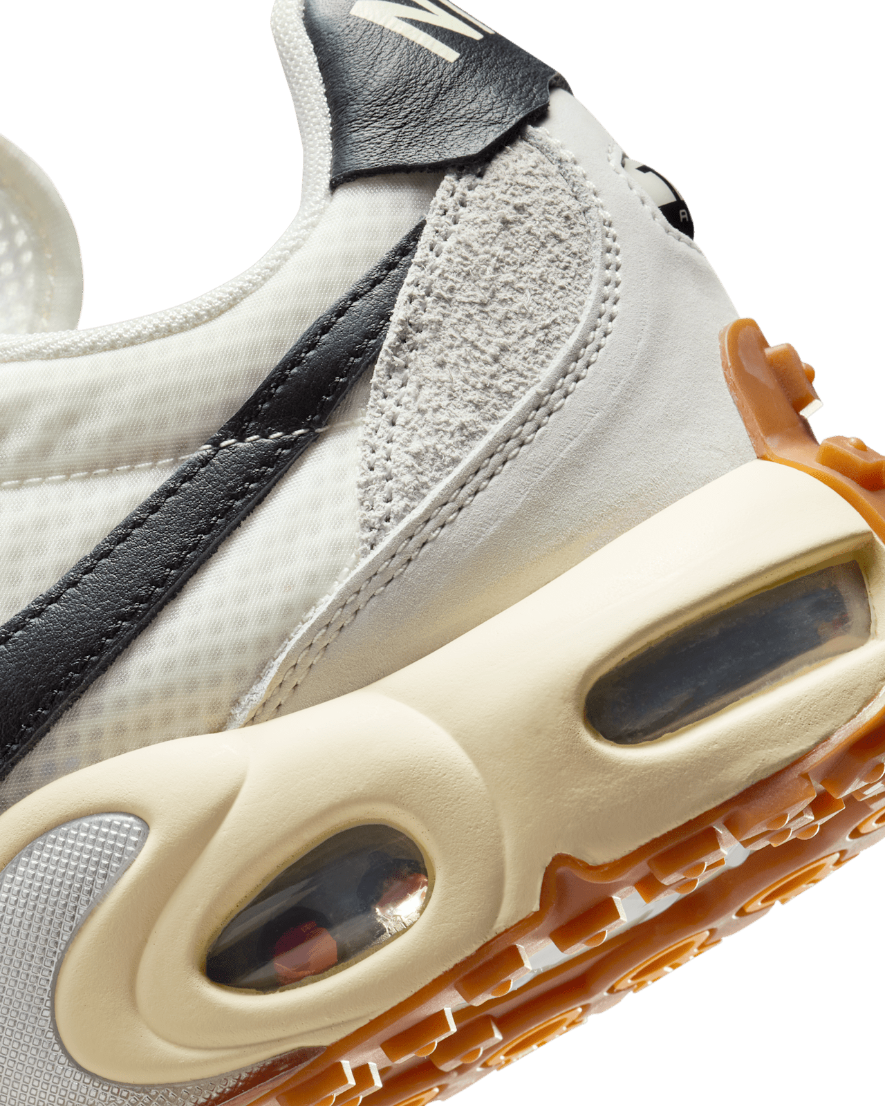 Fecha de lanzamiento de los Air Max Waffle "Sail and Neutral Grey" (IB3656-100)