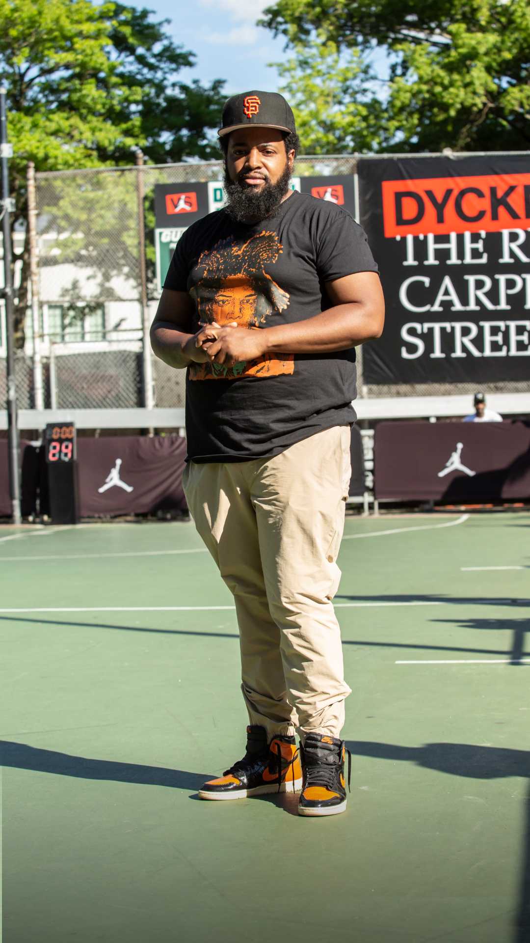 【NIKE公式】Street SNKRS：NY vs NY — ダイクマン