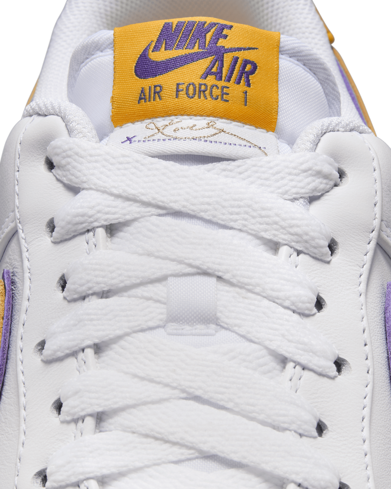 Air Force 1 Low x Kobe ‚Varsity Maize and Varsity Purple‘ (FZ1151-100)