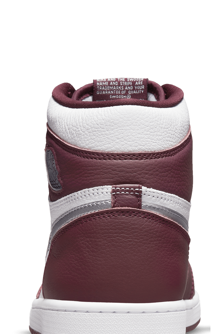 Ημερομηνία κυκλοφορίας του Air Jordan 1 "Bordeaux " (555088-611)