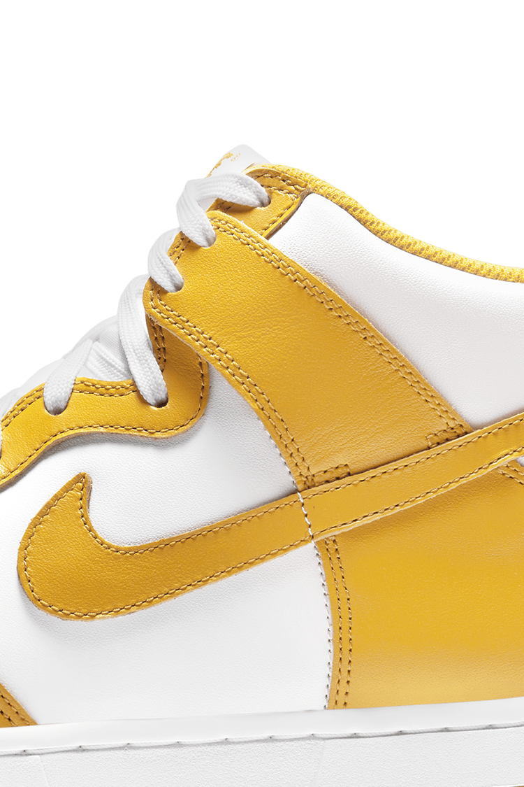 Women's Dunk High 'Dark Sulphur' Release Date