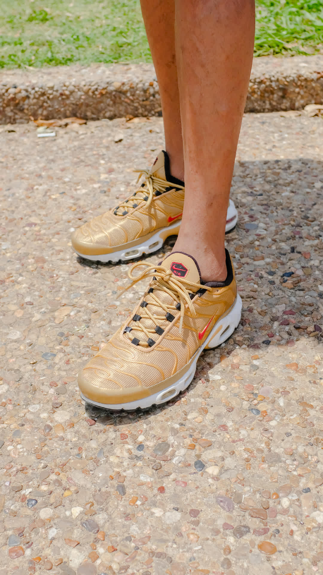 Street SNKRS: Dallas Pride 2022