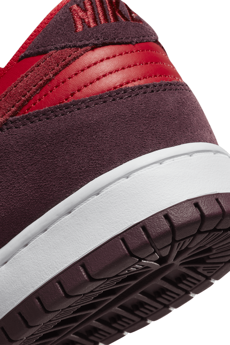 SB Dunk Low "Cherry" (DM0807-600) – Data del lancio