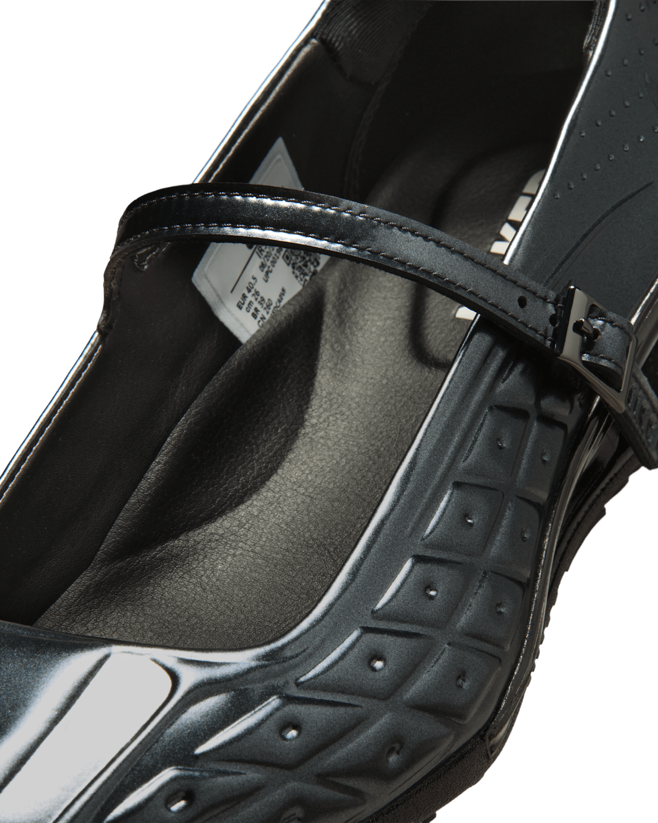 Shox Z Calistra x NAKED Copenhagen "Black and Off White" da donna (IH4369-001) – Data del lancio