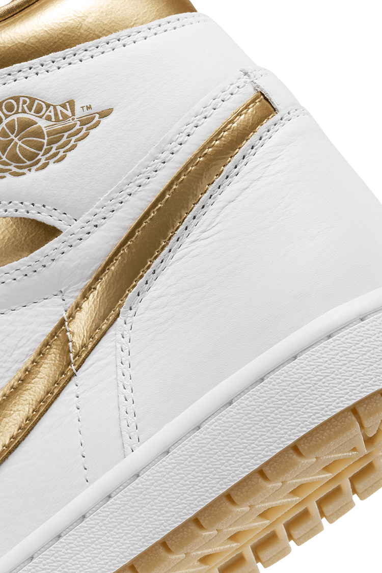 Fecha de lanzamiento del Air Jordan 1 High OG White and Gold para mujer FD2596 107 Nike SNKRS