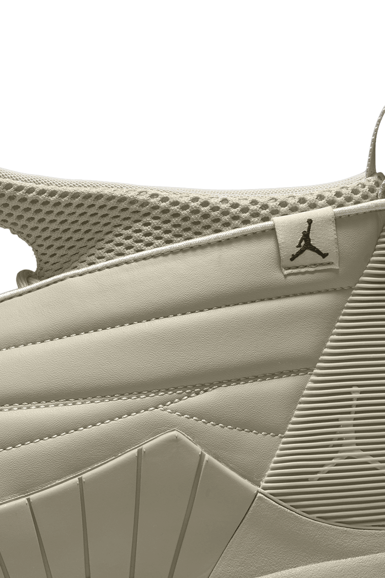 วันเปิดตัว Air Jordan 15 “Billie Eilish”