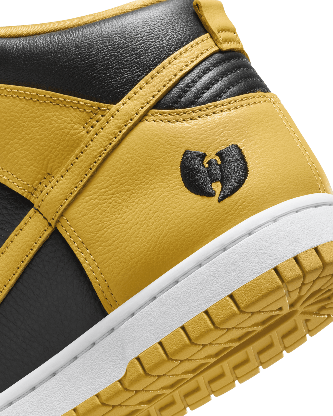 Dunk High Wu Tang Clan HJ4320 001 release date. Nike SNKRS