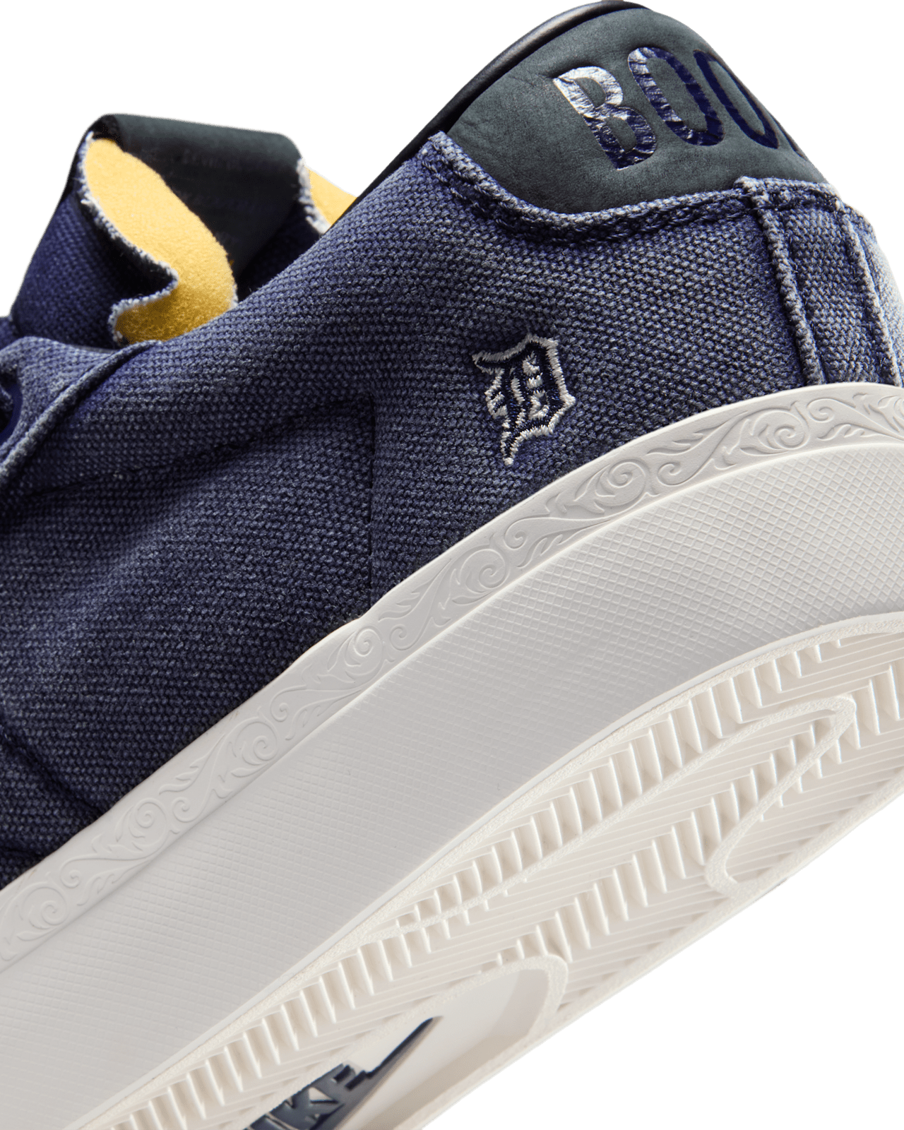 Fecha de lanzamiento de los Blazer Low x Book "College Navy and Dark Obsidian" (HQ2054-400)