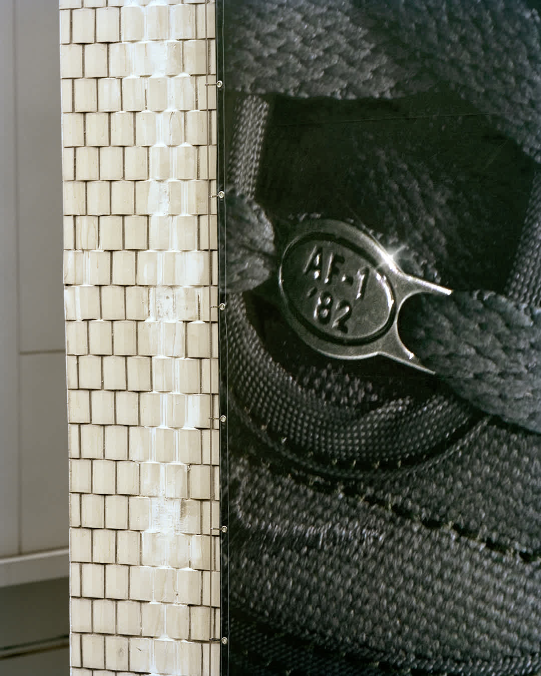 【NIKE公式】エア フォース 1 '07 'Twilight Marsh and Newsprint' (IR5895-399) 発売日