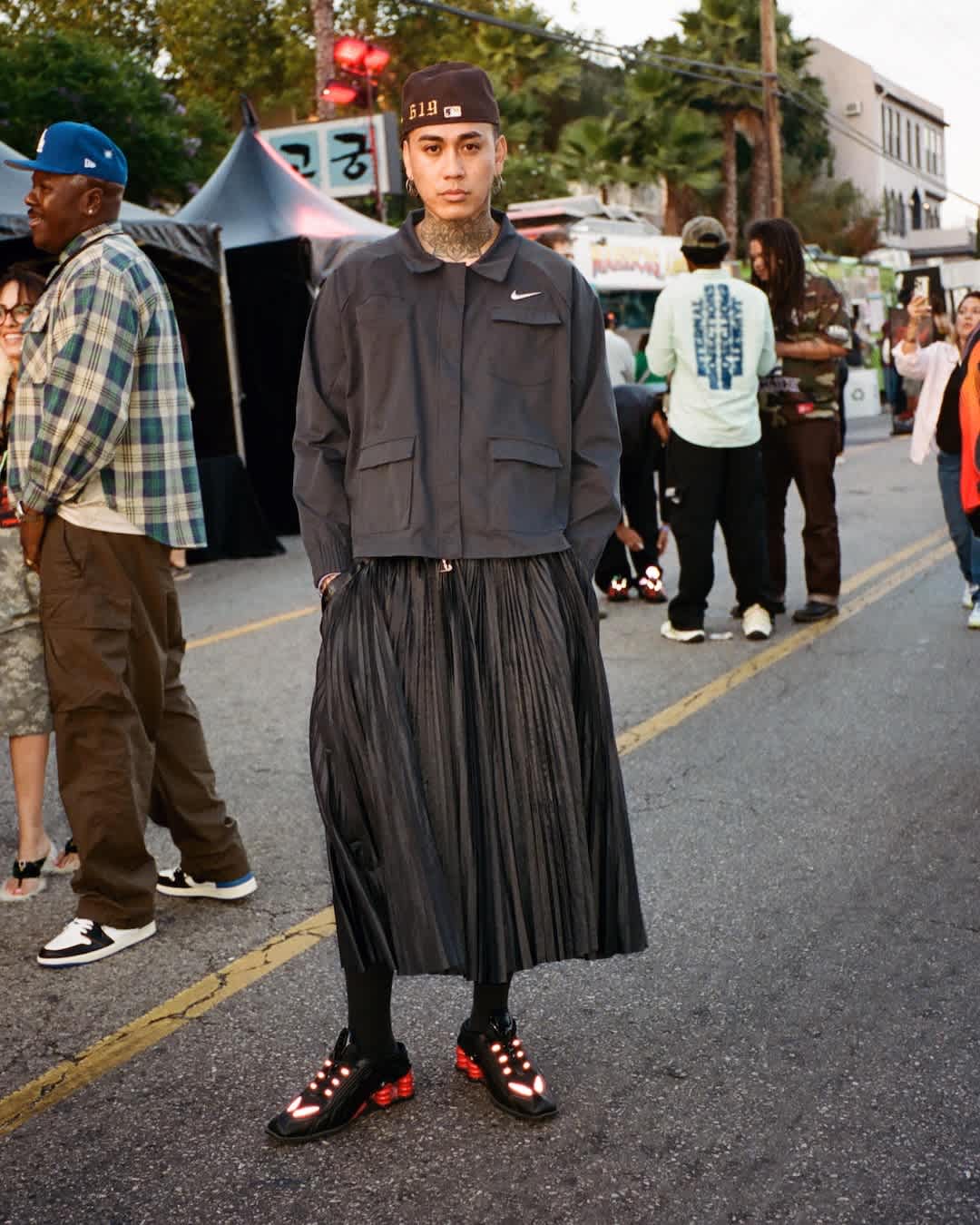 STREET SNKRS: TOMA LA NOCHE POWERED BY: KIDS OF IMMIGRANTS