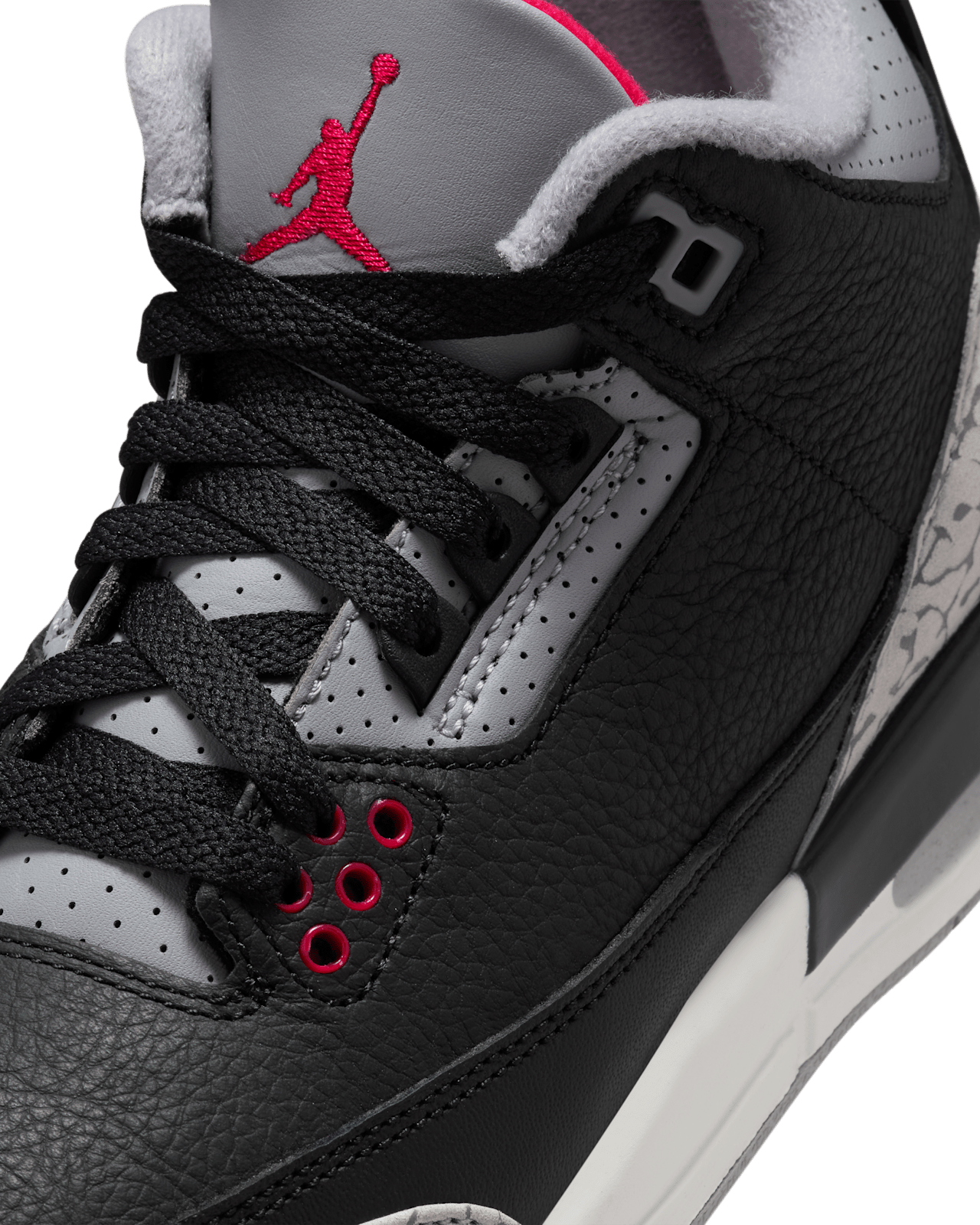 Big Kids' Air Jordan 3 'Black Cement' (DM0967-010)