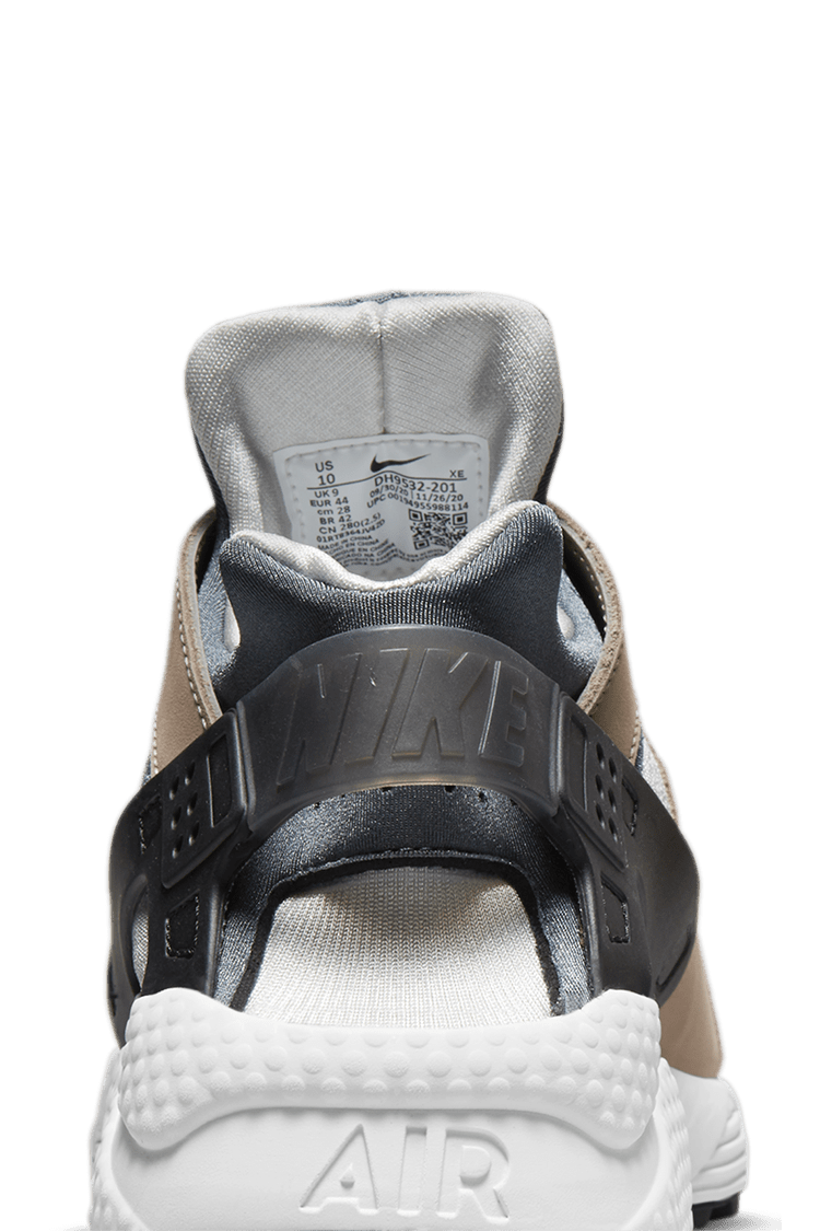 Lanseringsdato for Air Huarache «Dark Sulfur»