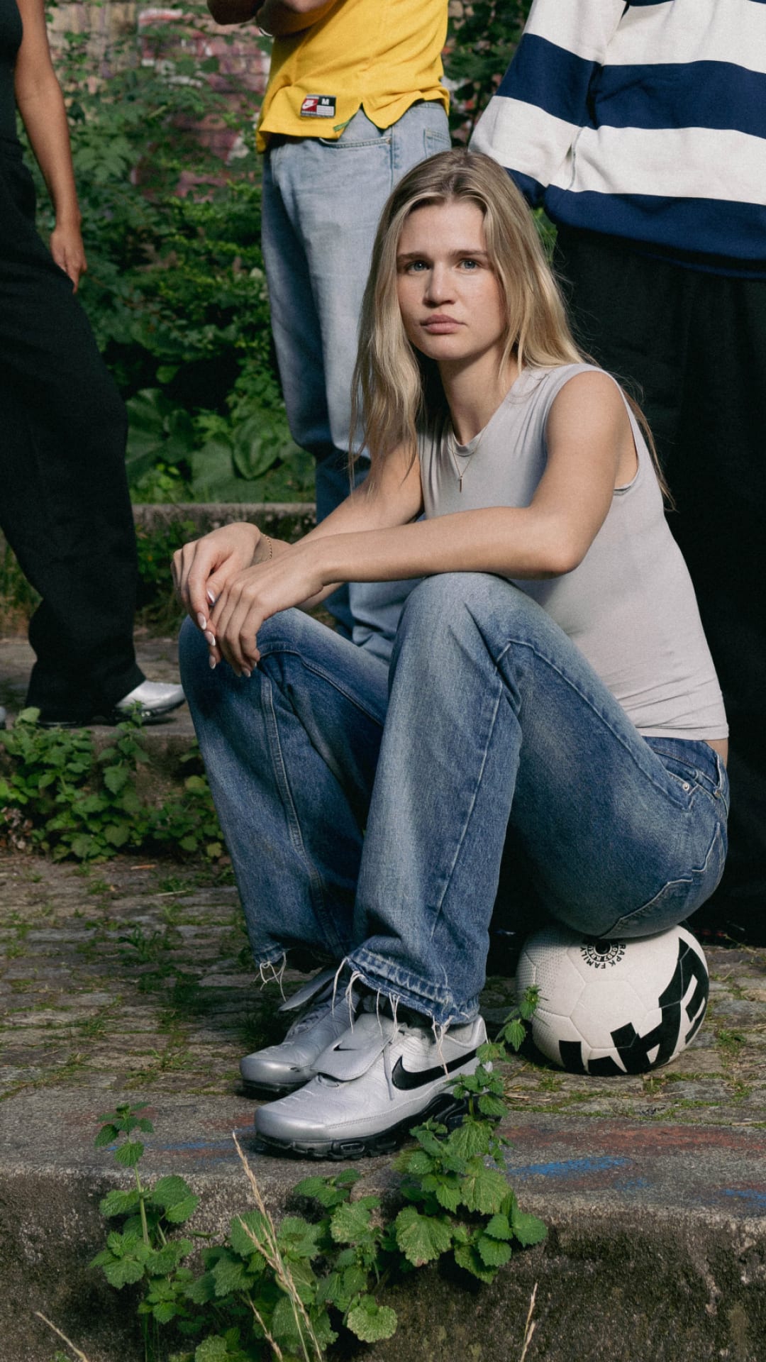 Air Max Plus TNPO com o grupo RAPK				