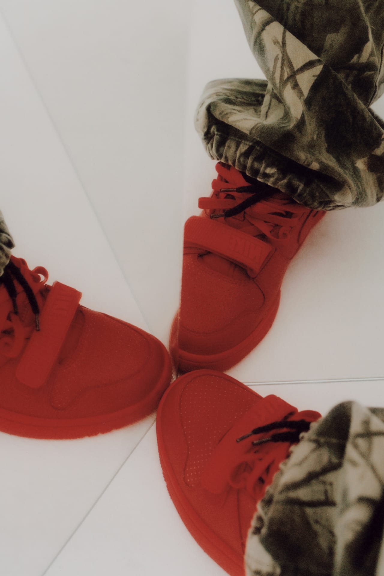 AAF88 x Billie "Fire Red"' (DZ6763-600) – Data del lancio