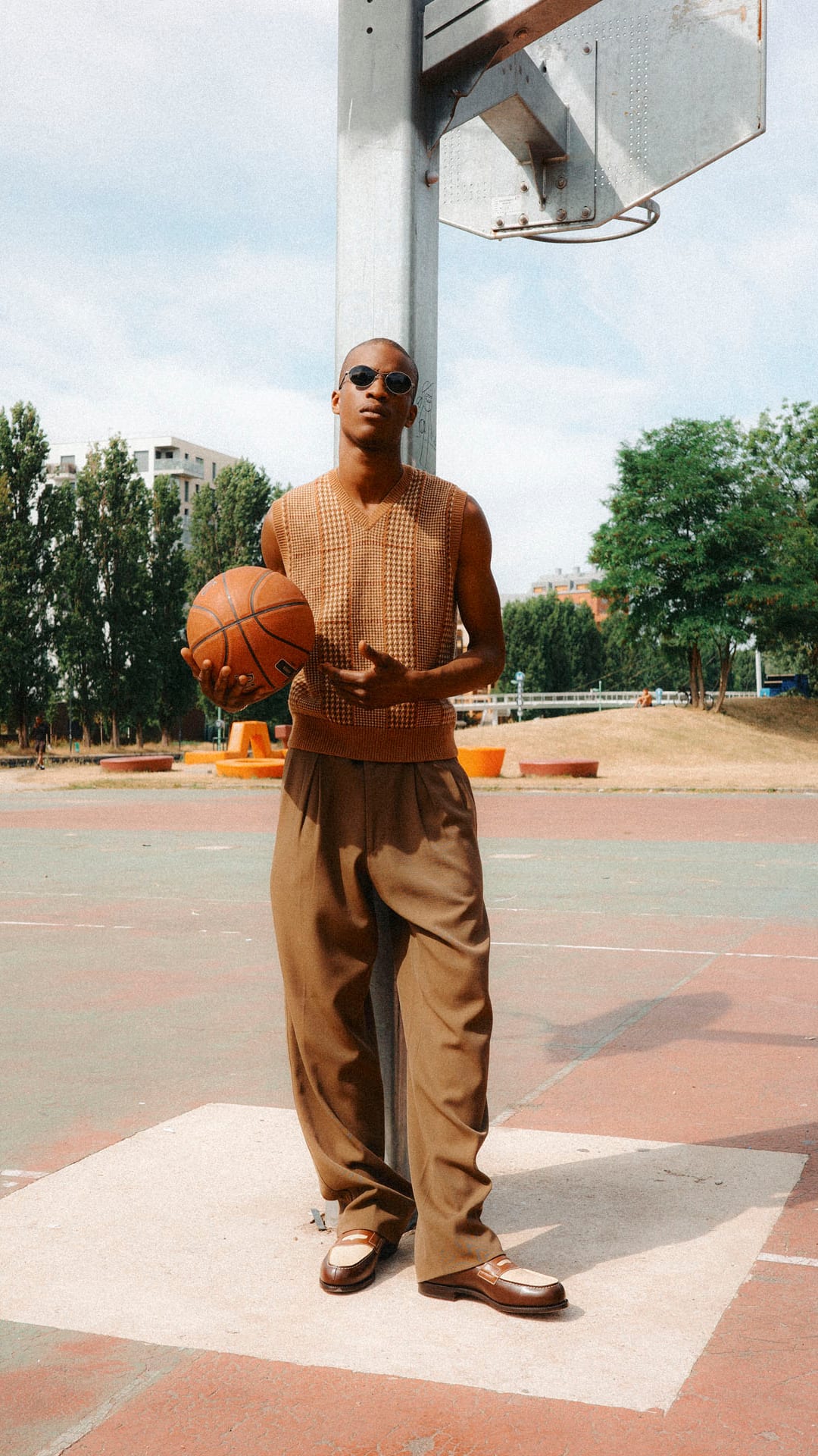 The Archivist Editorial: AJ1 High OG 'Shattered Backboard' 	