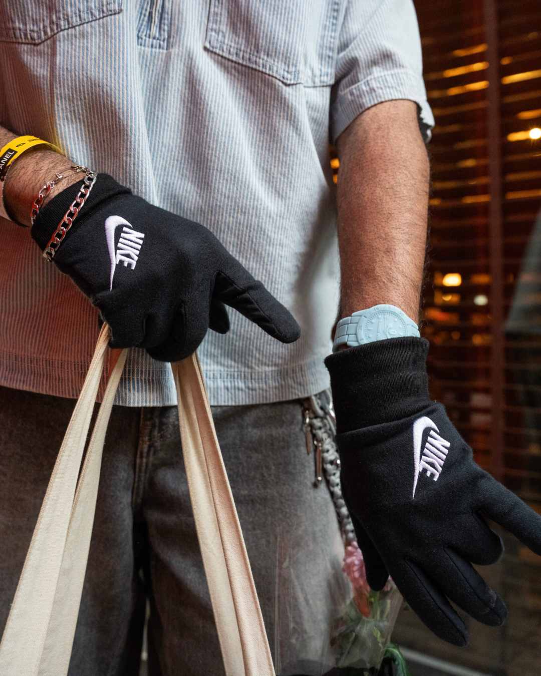 STREET SNKRS Transportal London