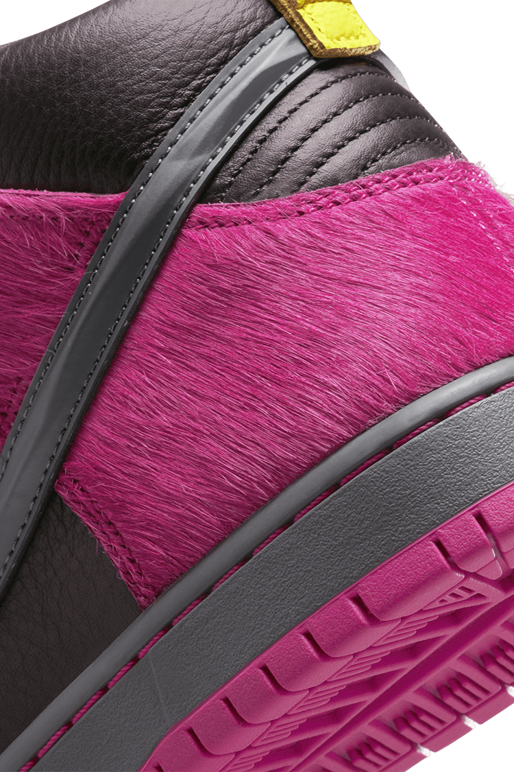 【NIKE公式】NIKE SB ダンク HIGH x ラン ザ ジュエルズ 'Active Pink and Black' (DX4356-600 / NIKE SB DUNK HIGH PRO QS RTJ)