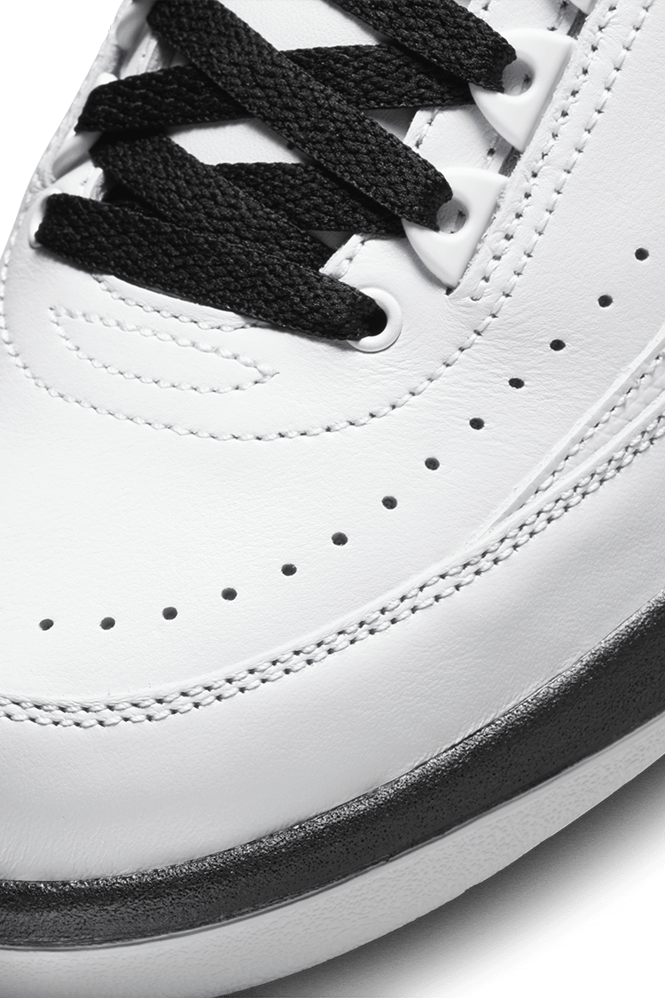 วันเปิดตัว Air Jordan 2 "Chicago" (DX2454-106)