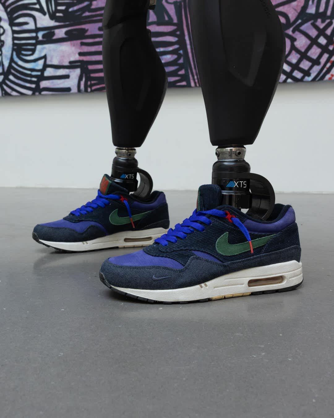 Street SNKRS: SLAWN AT SAATCHI YATES