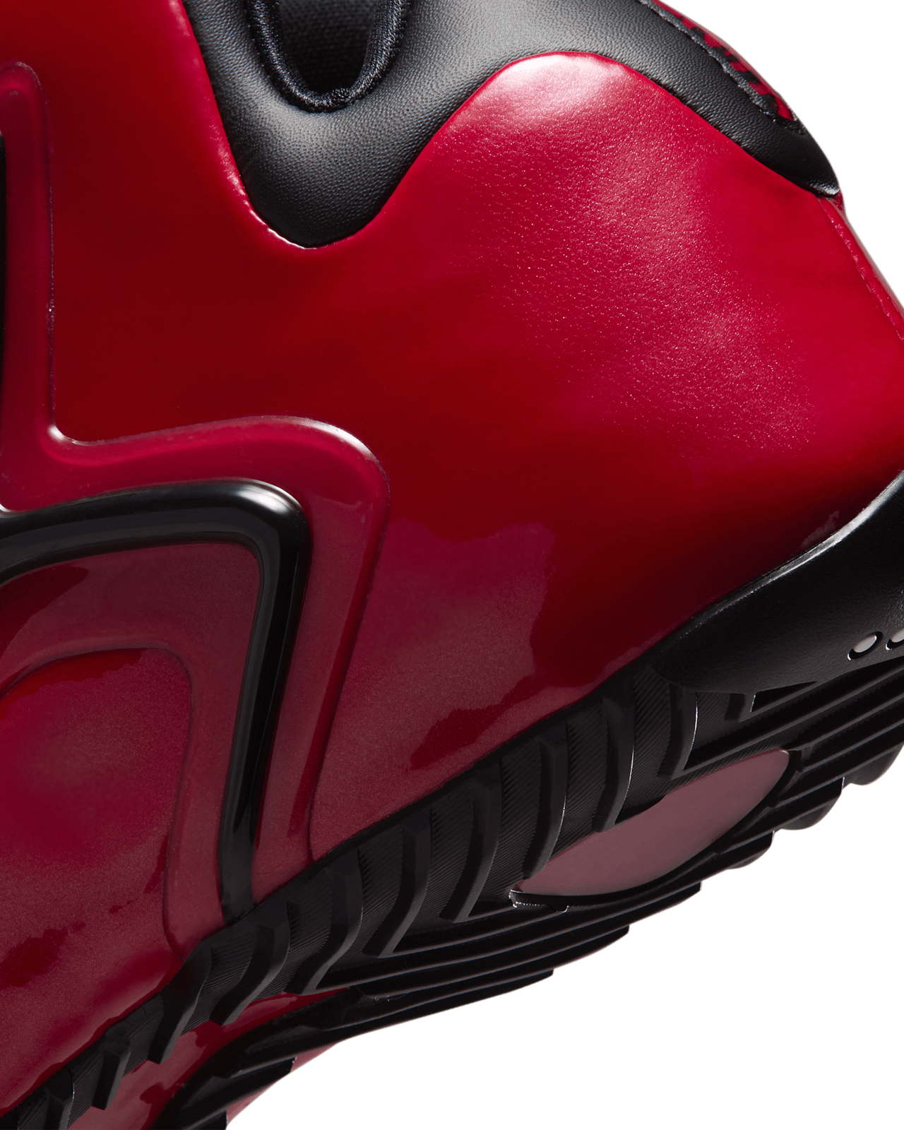 Fecha de lanzamiento de los Zoom Hyperflight "Varsity Red and Black" (IR0962-601)