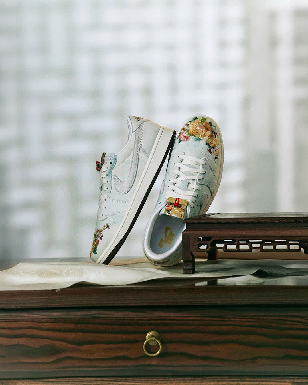 에어 조던 1 로우 OG 'Greyish and Sail'(IQ1108-011) 출시일