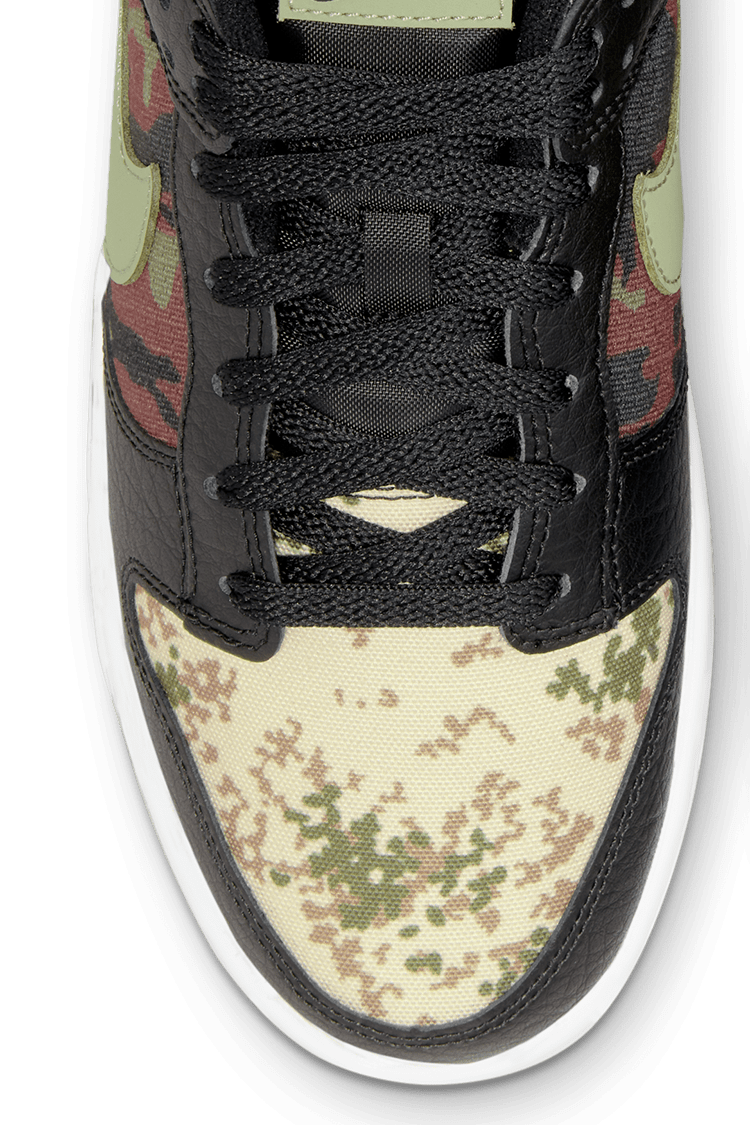วันเปิดตัว Dunk Low “Black Multi-Camo”