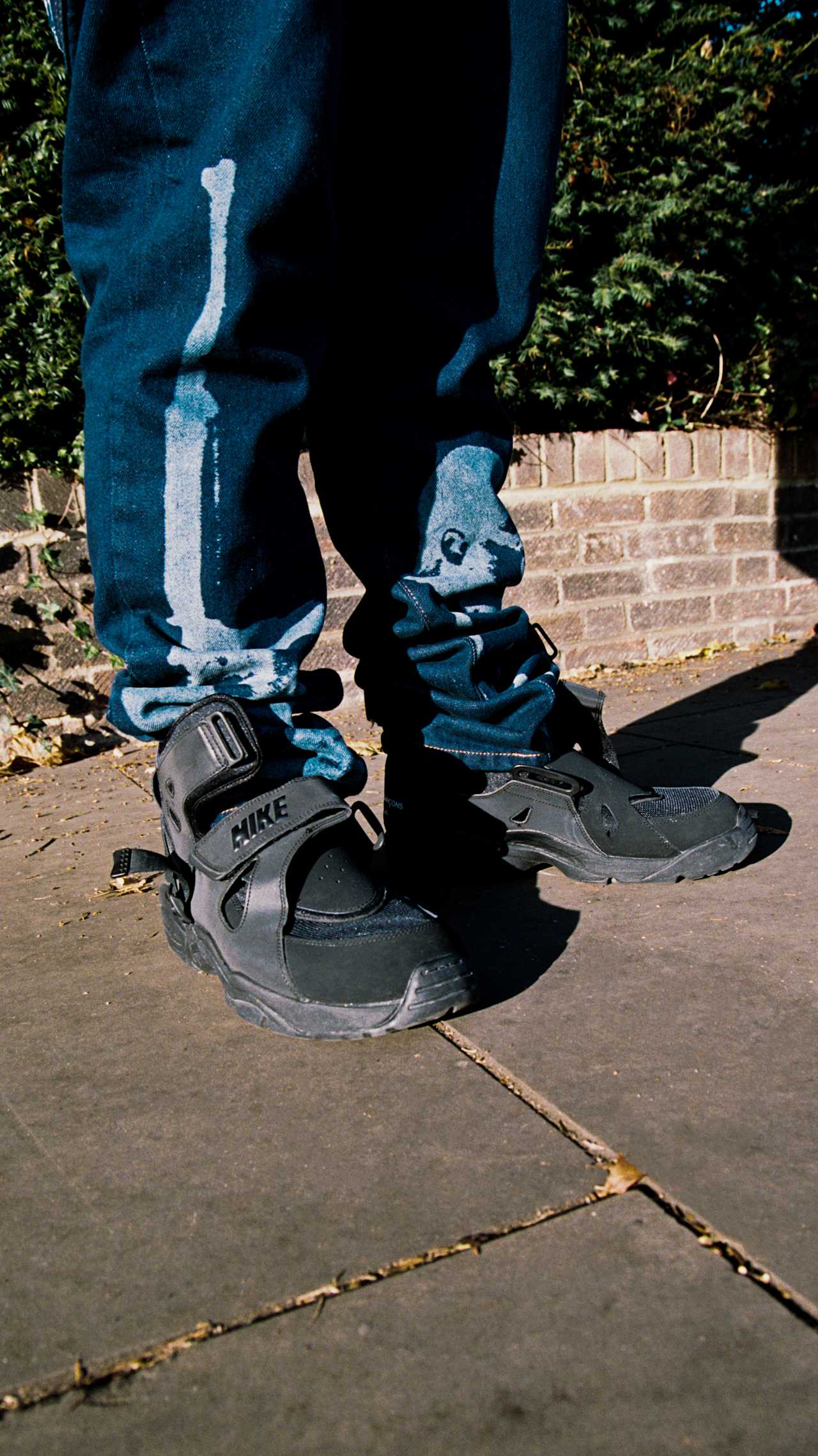 STREET SNKRS - ROCK EM – EALING - EMEA