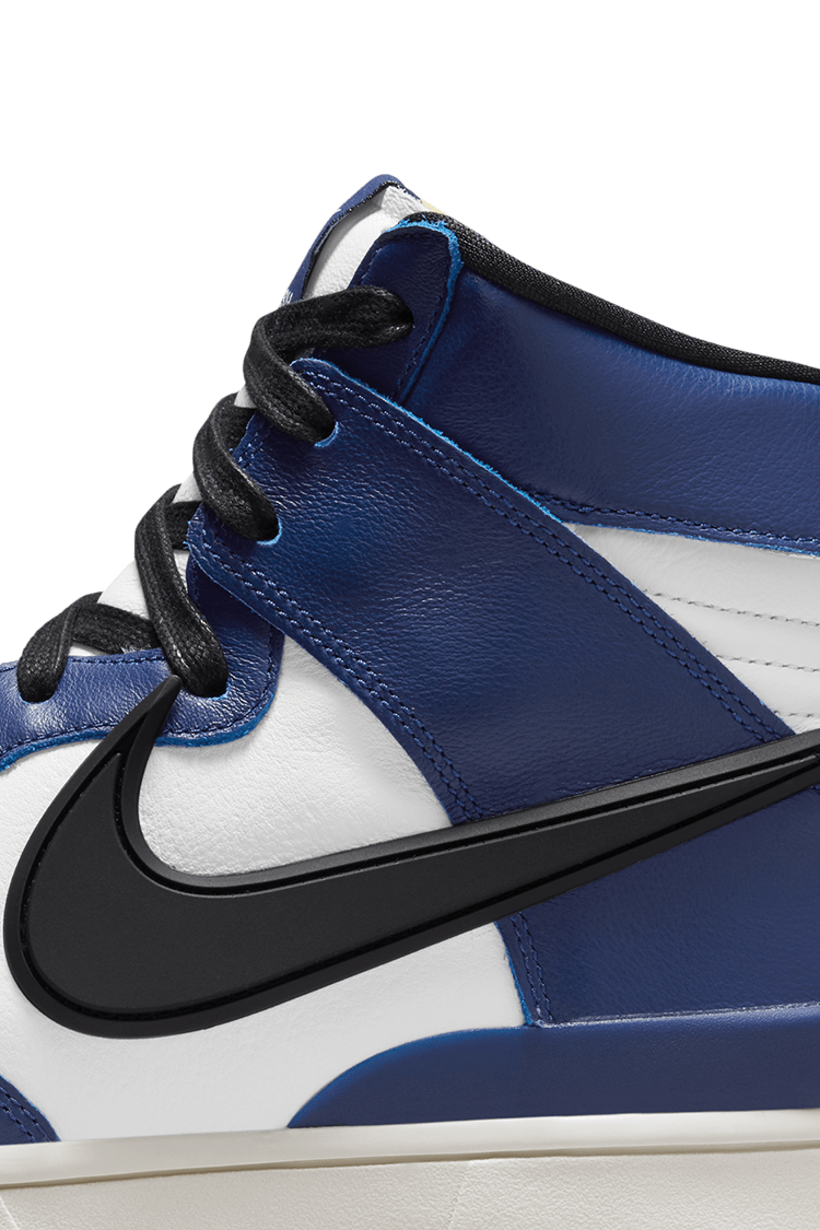 Dunk High x AMBUSH 'Deep Royal' — releasedatum