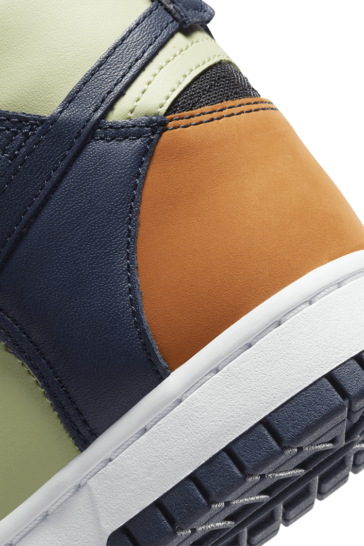 Fecha de lanzamiento del Dunk High "Pistachio and Midnight Navy" para mujer (DQ7575-300)