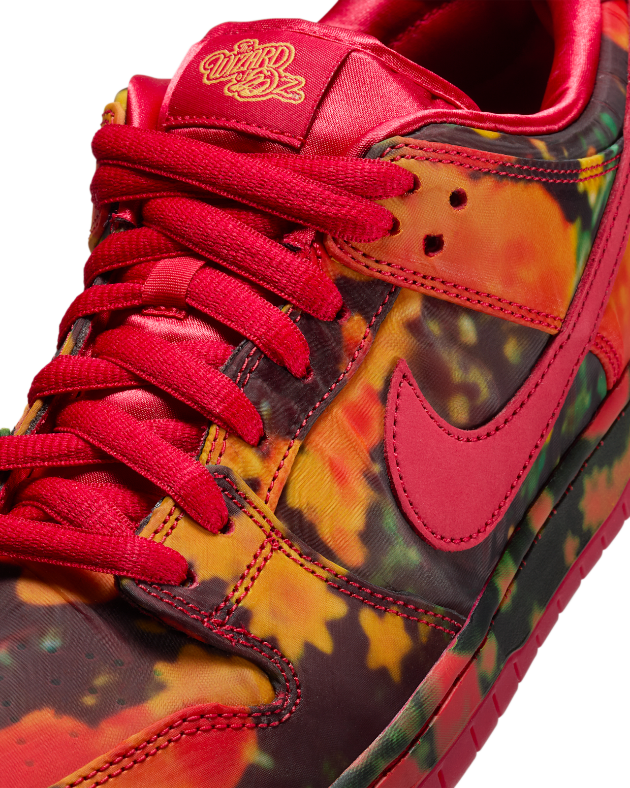 Fecha de lanzamiento de las Nike SB Dunk Low Pro "The Wizard of Oz" (FZ1291-600)